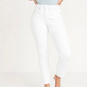 Old Navy curvy OG 0.0 straight white raw hem ankle jeans Old Money Classic 4